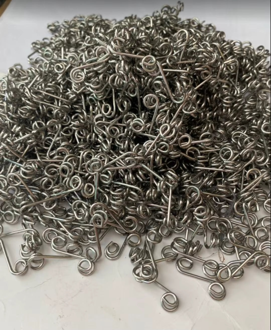 Dzus Springs